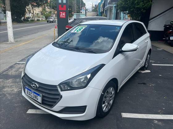 HYUNDAI HB20 1.0 COMFORT PLUS 12V FLEX 4P MANUAL HYUNDAI HB20 1.0 COMFORT PLUS 12V FLEX 4P MANUAL